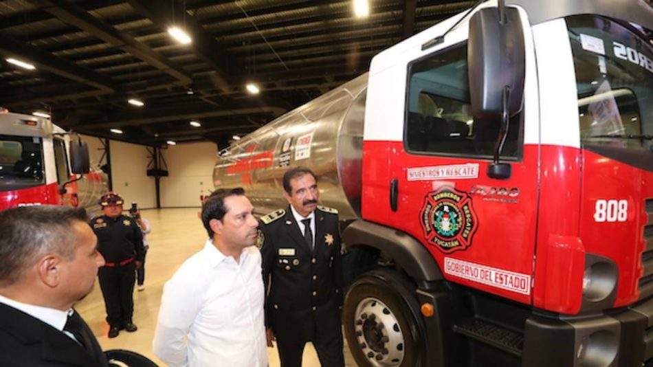 Fotos-Blog-gobernador-contra-incendios-1